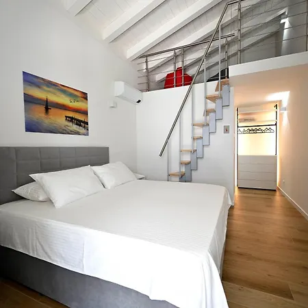 Rebecca's House Staranzano